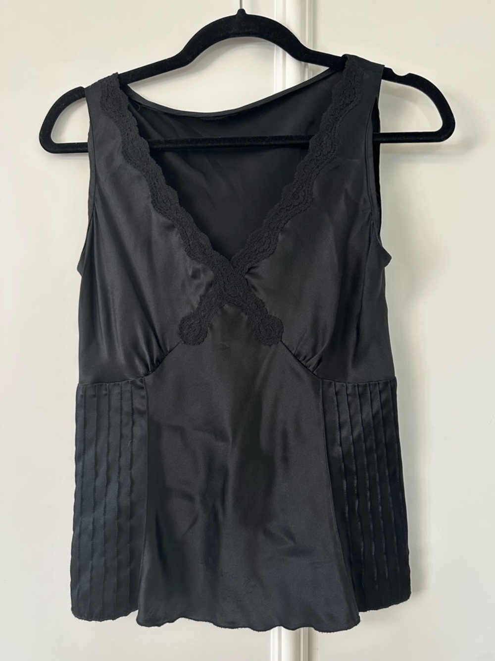 Banana Republic Black Lace-Trim Tank